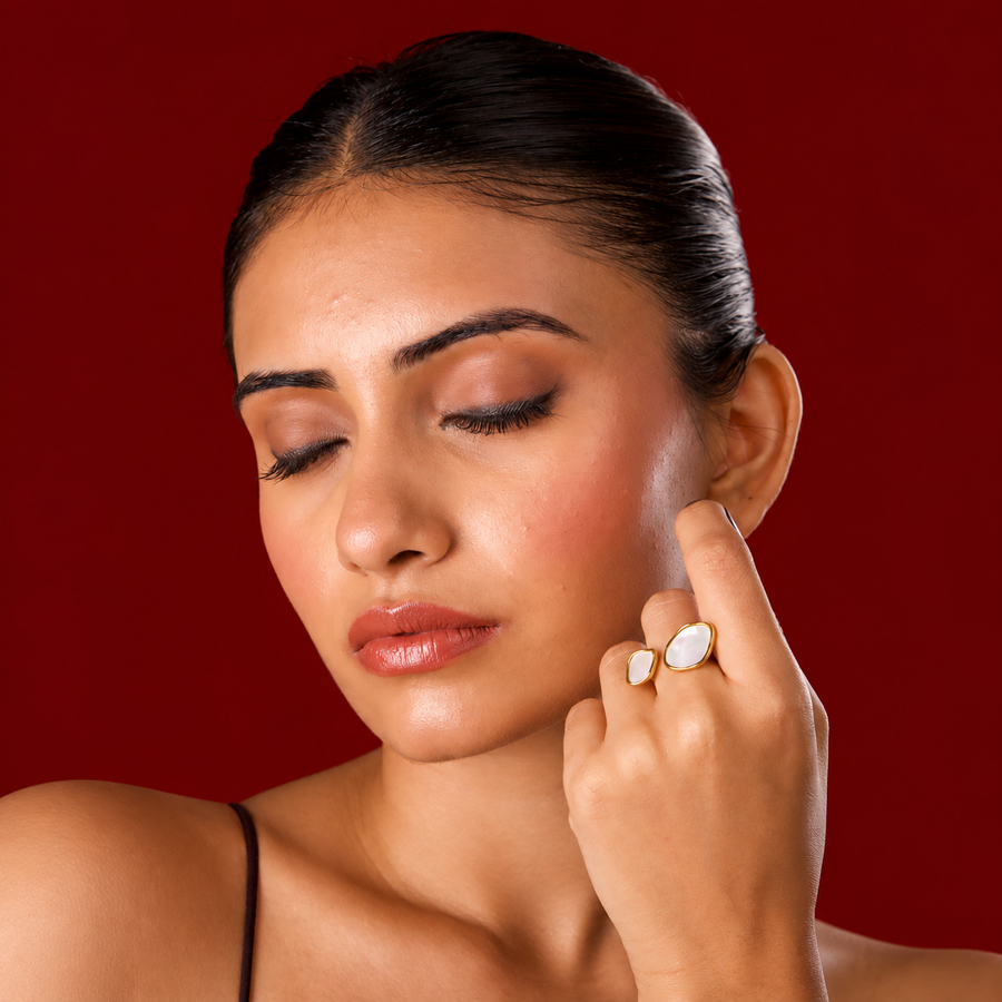 Classic Oval Ring