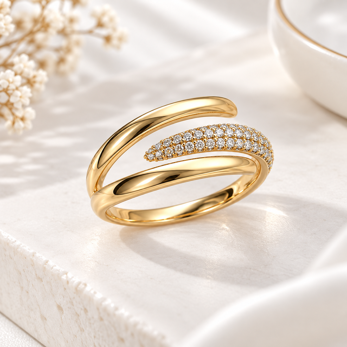 Curve Ring