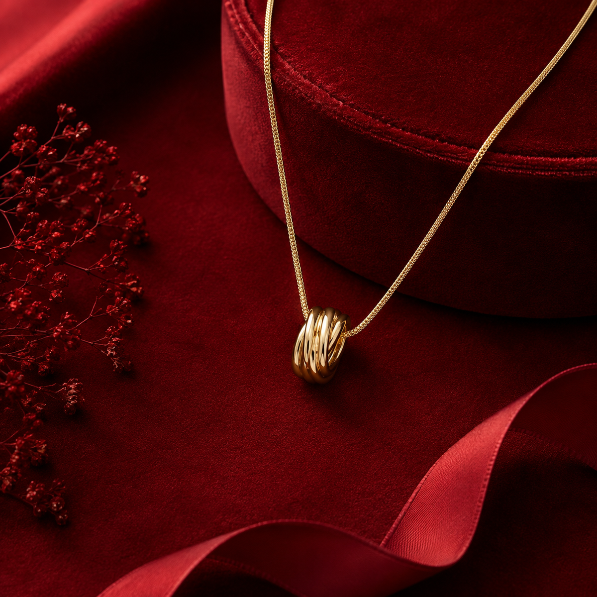 Knot Pendant Necklace