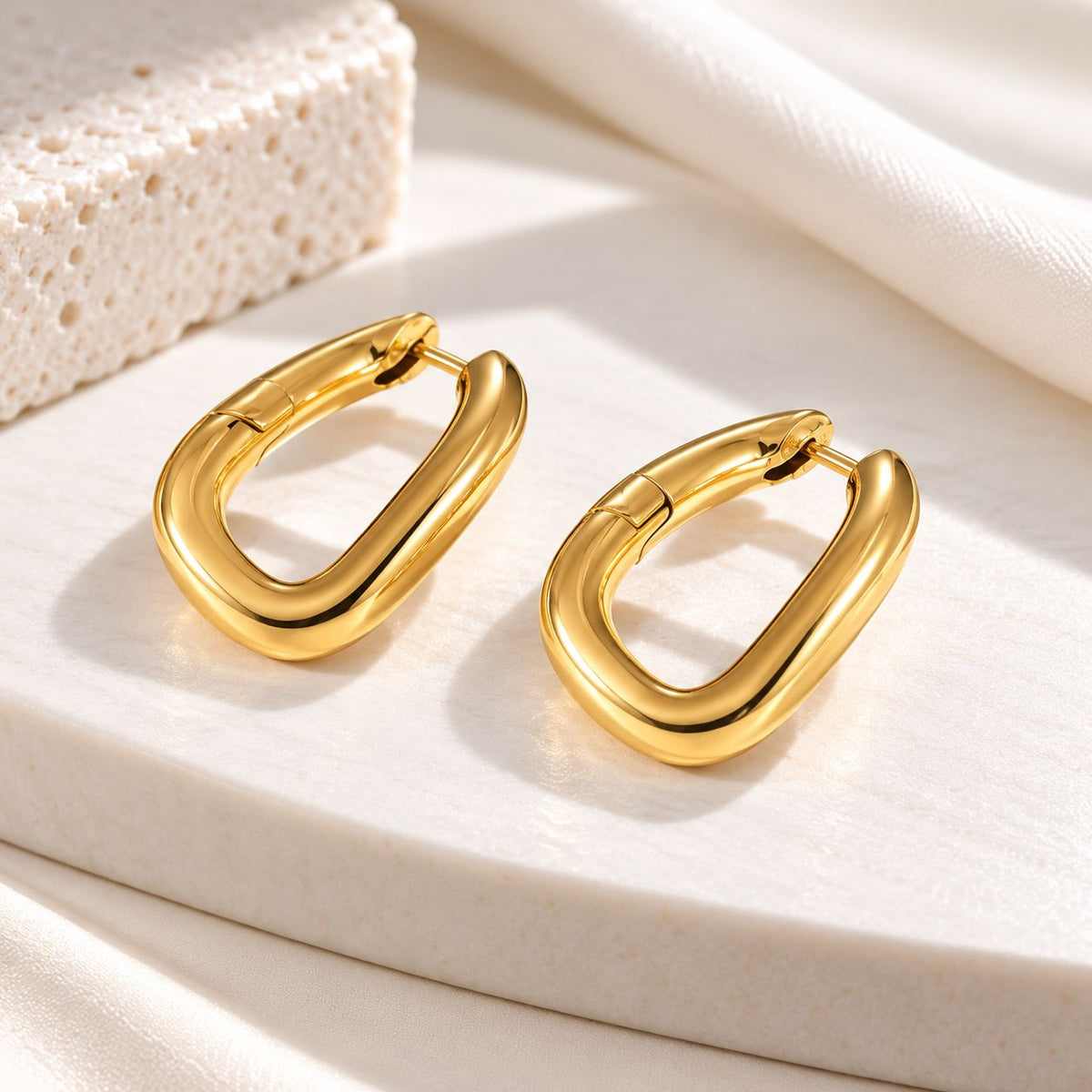 Sculpted Oval Hoop Earrings