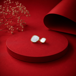 Classic Oval Ring